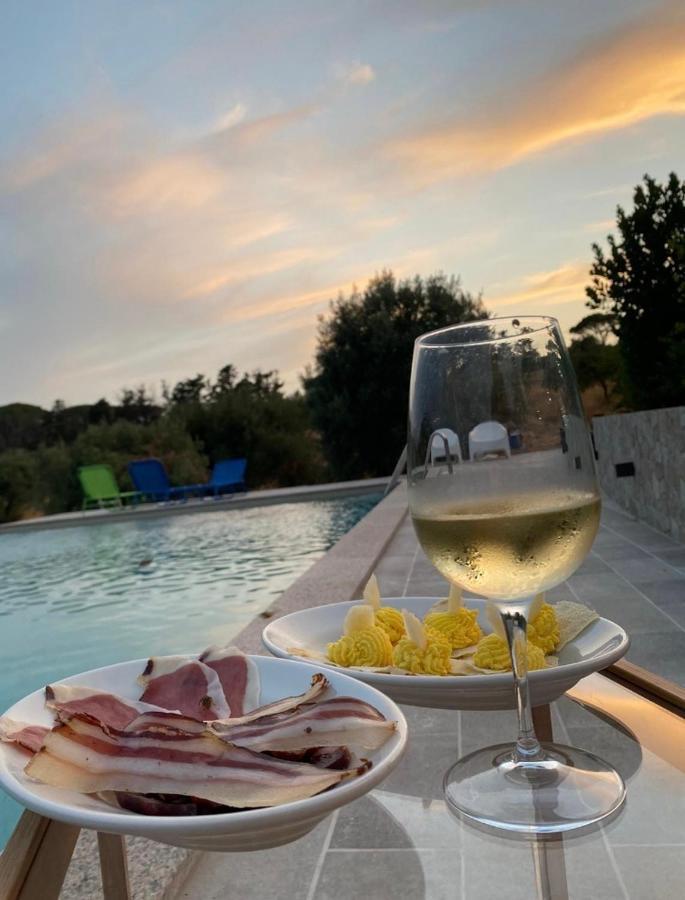Agriturismo Is Conchisceddas Gonnosfanàdiga المظهر الخارجي الصورة