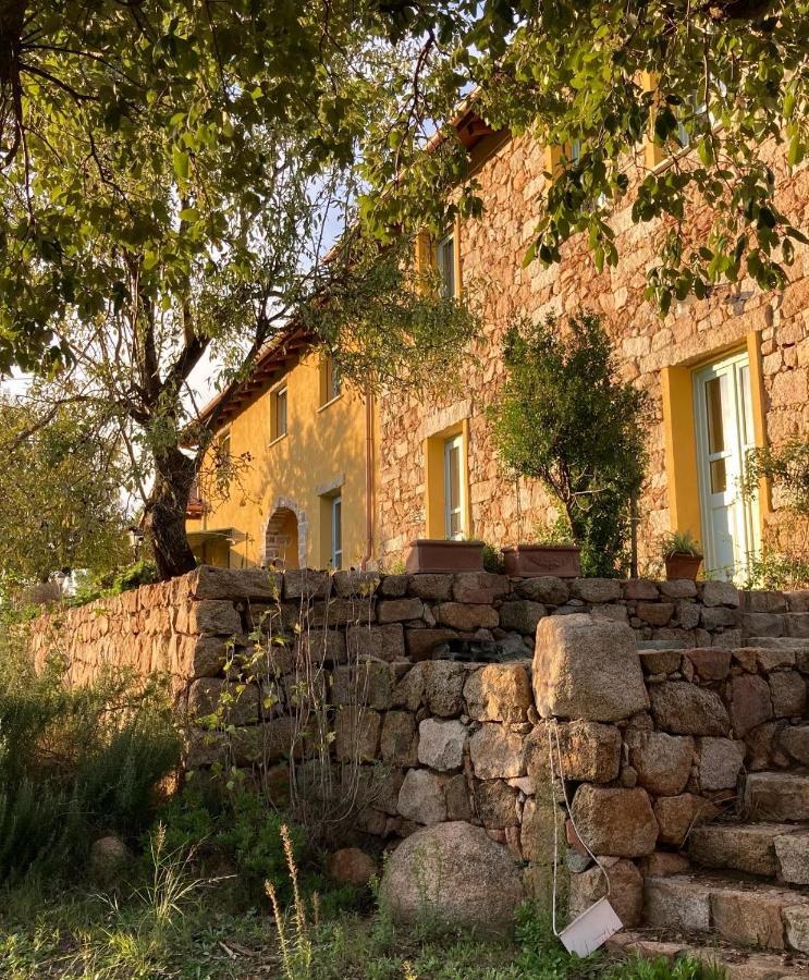 Agriturismo Is Conchisceddas Gonnosfanàdiga المظهر الخارجي الصورة