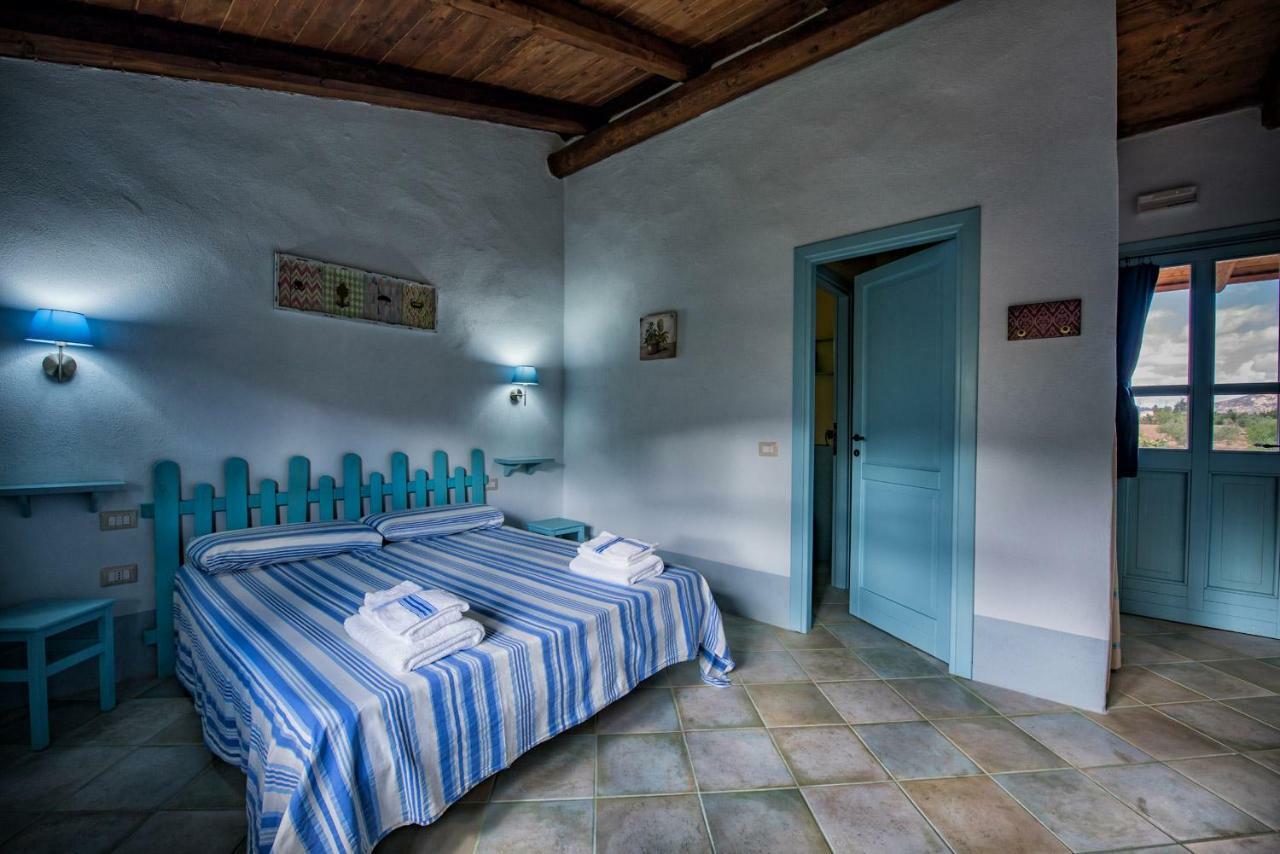 Agriturismo Is Conchisceddas Gonnosfanàdiga المظهر الخارجي الصورة